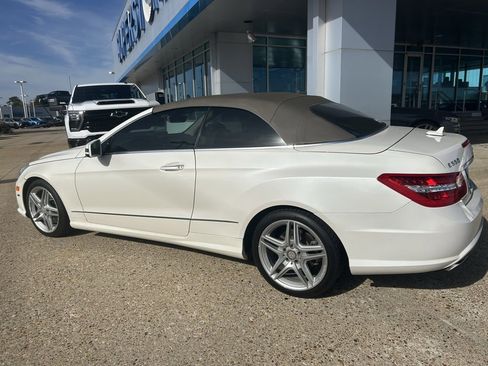 Used 2011 Mercedes-Benz E 550 Cabriolet image 8