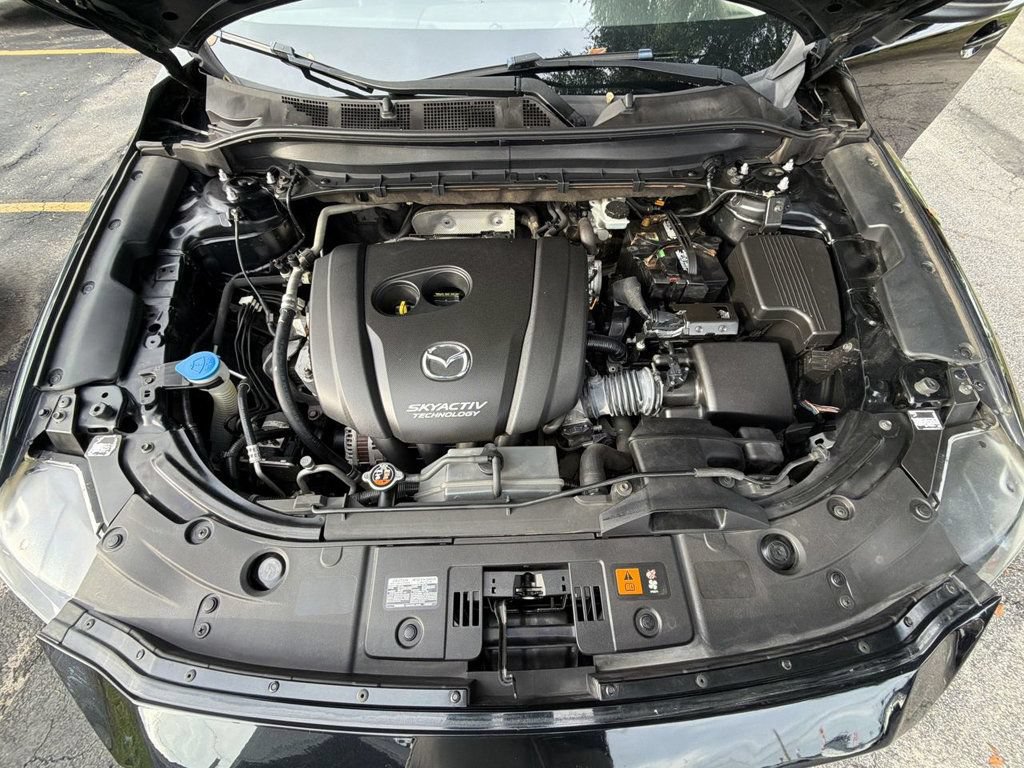 Used 2019 MAZDA CX-5 Touring FWD image 11