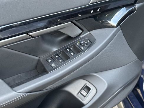 Used 2025 BMW M5 w/ Executive Package AWD/4WD image 18