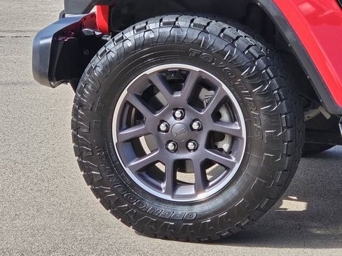 Used 2021 Jeep Wrangler Unlimited Sport AWD/4WD image 9