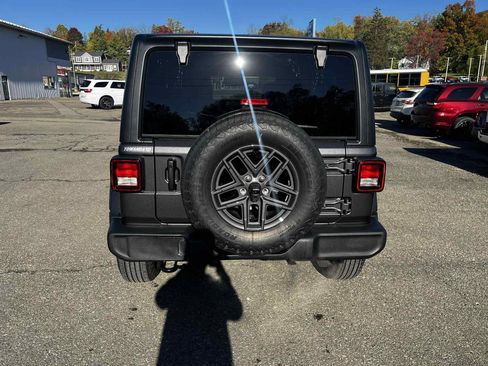 New 2026 Jeep Wrangler Unlimited Sport image 4