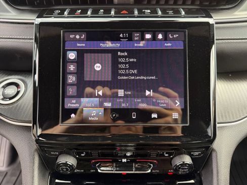 Used 2023 Jeep Grand Cherokee L Laredo AWD/4WD image 19