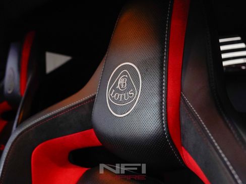 Used 2020 Lotus Evora image 27