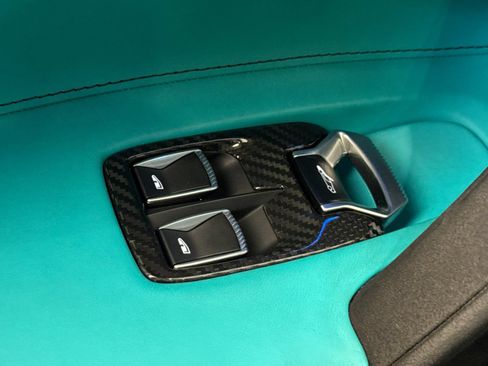 Used 2022 McLaren 765LT RWD image 14