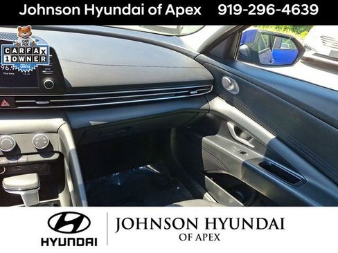Certified 2024 Hyundai Elantra SE FWD image 14