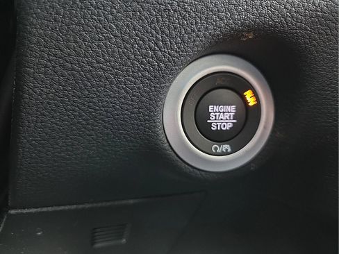 New 2026 Chrysler Pacifica Select image 19