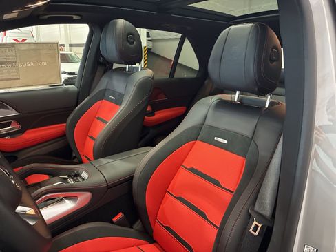 New 2026 Mercedes-Benz GLE 53 AMG 4MATIC image 10