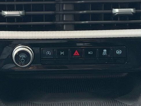 New 2026 Ford Explorer Active w/ Active Comfort Package RWD image 51