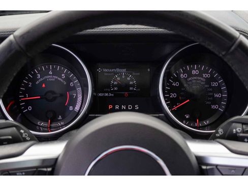 Used 2019 Ford Mustang Coupe RWD image 21