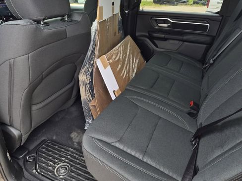 New 2026 RAM 1500 Lone Star AWD/4WD image 15