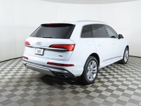 Used 2025 Audi Q7 3.0T Premium Plus w/ Premium Plus Package image 6
