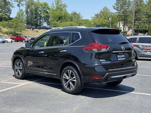 Used 2017 Nissan Rogue SL AWD/4WD image 22