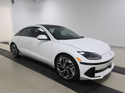 Used 2024 Hyundai Ioniq 6 Limited AWD/4WD image 2