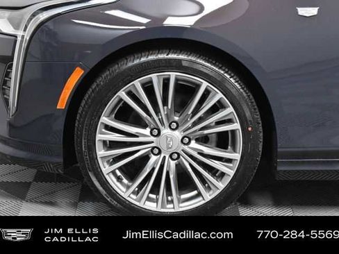 New 2025 Cadillac CT4 Premium Luxury image 30