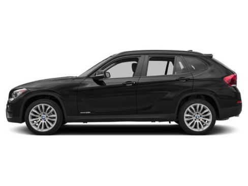 Used 2015 BMW X1 sDrive28i RWD image 3