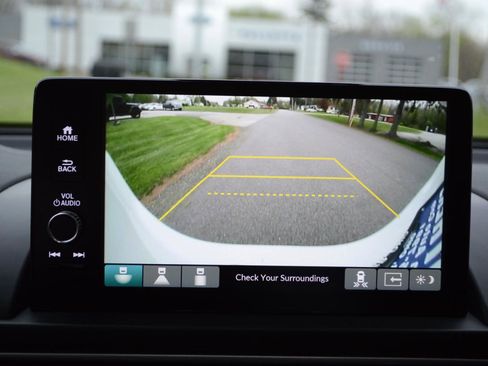 Used 2025 Honda Pilot Touring image 30