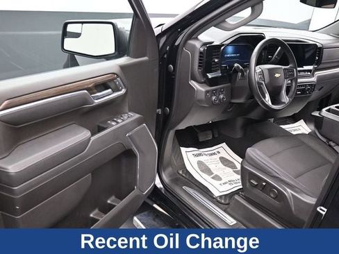Used 2023 Chevrolet Silverado 1500 LT image 16