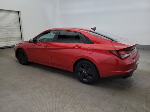 Used 2023 Hyundai Elantra SEL FWD image 3