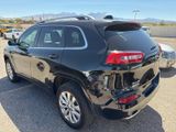 Used 2017 Jeep Cherokee Overland image 3