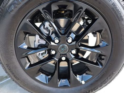 Used 2025 Jeep Wrangler Unlimited Sahara w/ Safety Group image 49