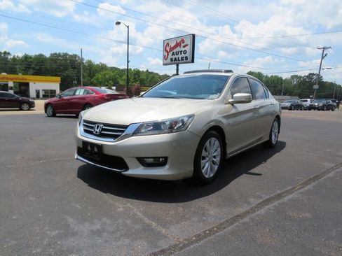 Used 2015 Honda Accord EX-L image 4