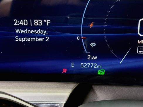Used 2024 Cadillac Lyriq Luxury RWD image 14