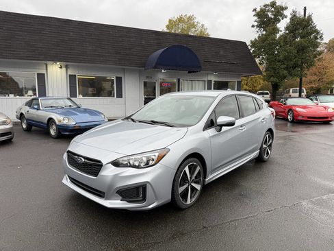 Used 2019 Subaru Impreza 2.0i Sport image 2