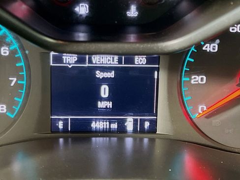 Used 2021 Chevrolet Colorado LT w/ Fleet Safety Package image 12