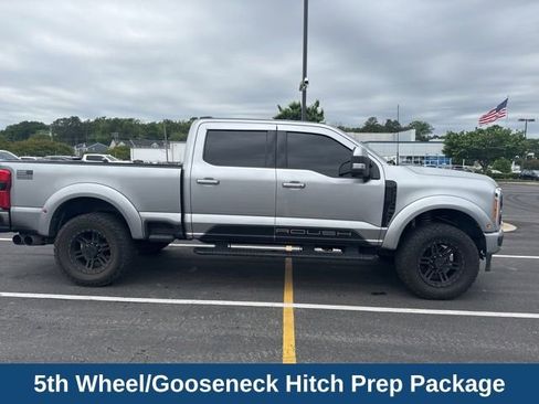Used 2023 Ford F250 Lariat w/ Lariat Ultimate Package AWD/4WD image 6