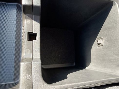 Used 2023 Jeep Grand Cherokee Limited w/ Luxury Tech Group II image 41