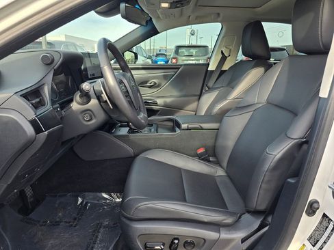 Used 2023 Lexus ES 250 w/ Premium Package image 25