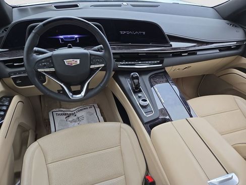Certified 2023 Cadillac Escalade Premium Luxury w/ LPO, Illumination Package image 12