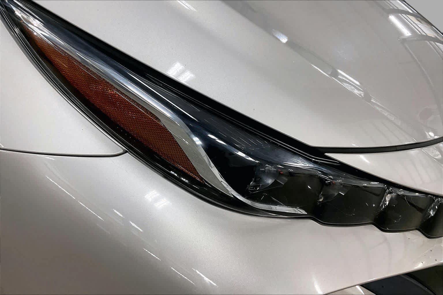 Used 2020 Toyota Prius Prime XLE FWD image 27