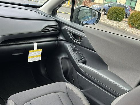 Certified 2025 Subaru Crosstrek 2.0i Premium image 22