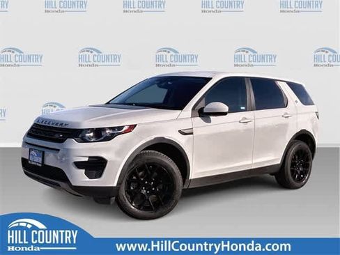 Used 2017 Land Rover Discovery Sport SE image 1