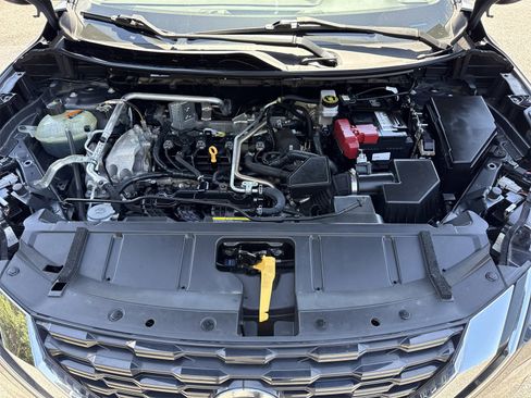 Used 2021 Nissan Rogue SV image 30