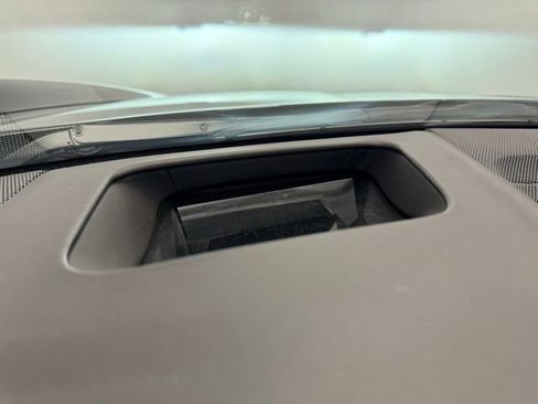 Used 2022 Chevrolet Corvette Stingray w/ Z51 Performance Package image 53