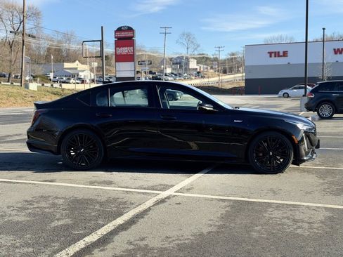 Used 2022 Cadillac CT5 V w/ LPO, ONYX Package image 8
