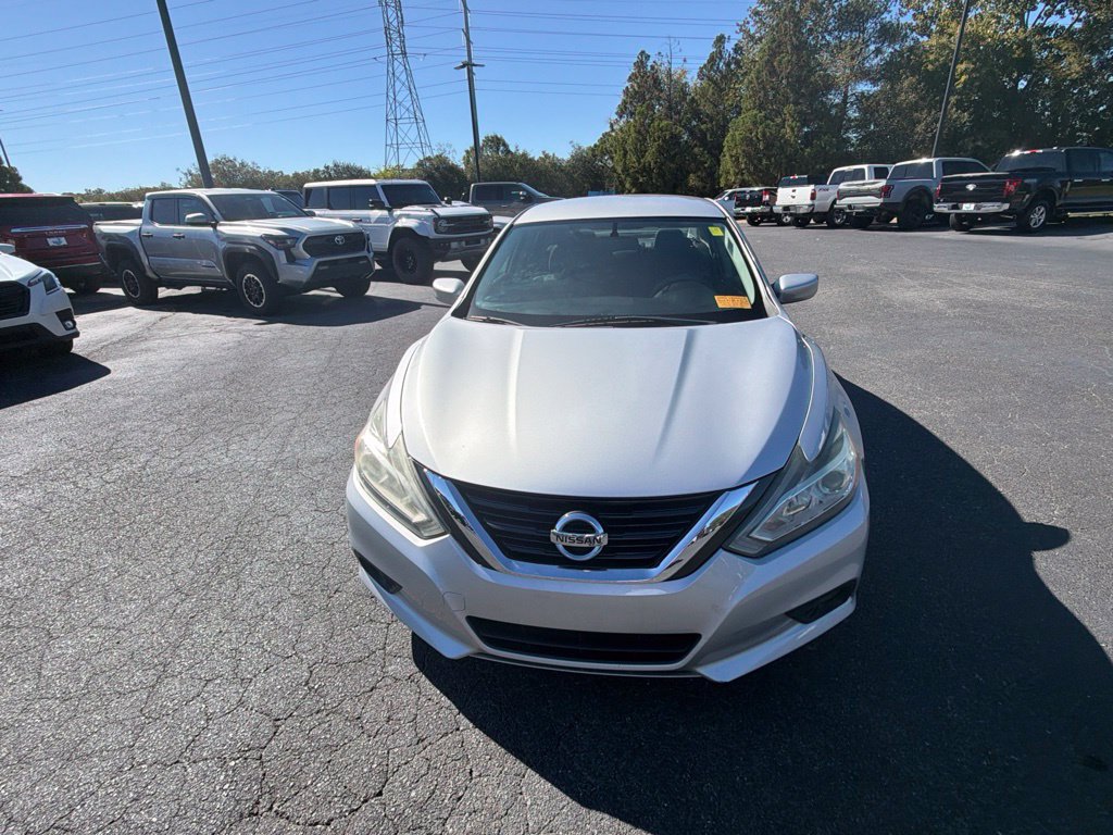Used 2017 Nissan Altima 2.5 SV FWD image 21