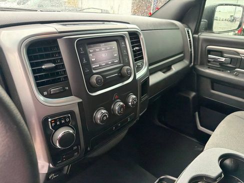 Used 2024 RAM 1500 Warlock AWD/4WD image 14