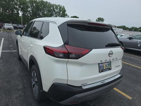 Certified 2023 Nissan Rogue SV AWD/4WD image 7