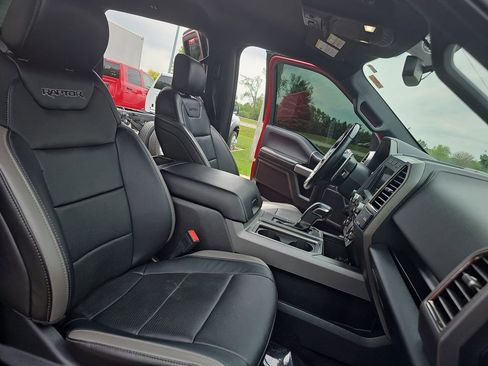 Used 2018 Ford F150 Raptor w/ Equipment Group 802A Luxury AWD/4WD image 10