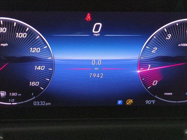 Used 2026 Mercedes-Benz GLB 250 image 11
