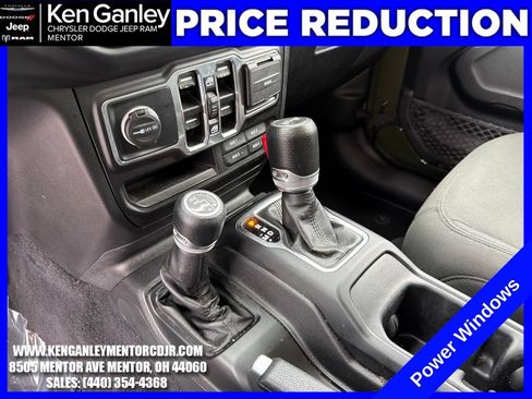 Used 2022 Jeep Wrangler Unlimited Sport AWD/4WD image 17