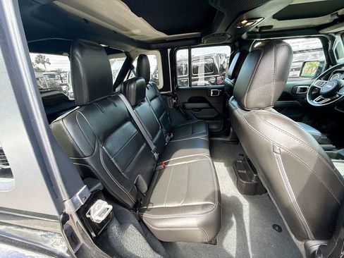 Used 2022 Jeep Wrangler Unlimited Sahara w/ Cold Weather Group image 32