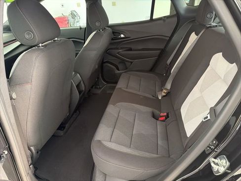 New 2026 Chevrolet Trax RS image 25