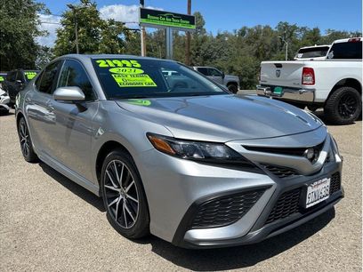 Used 2021 Toyota Camry SE w/ Convenience Package
