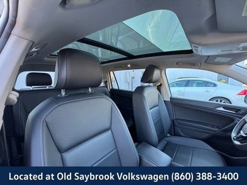 Used 2021 Volkswagen Tiguan SEL image 29