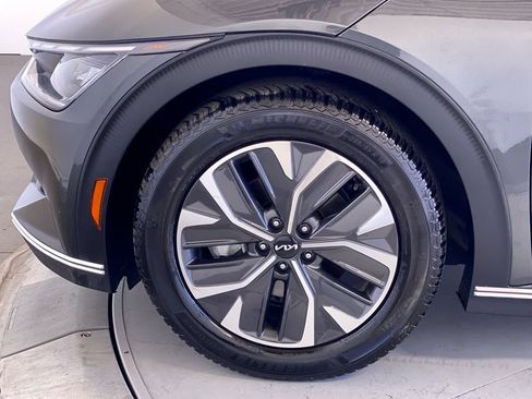 Certified 2024 Kia EV6 Light RWD image 12