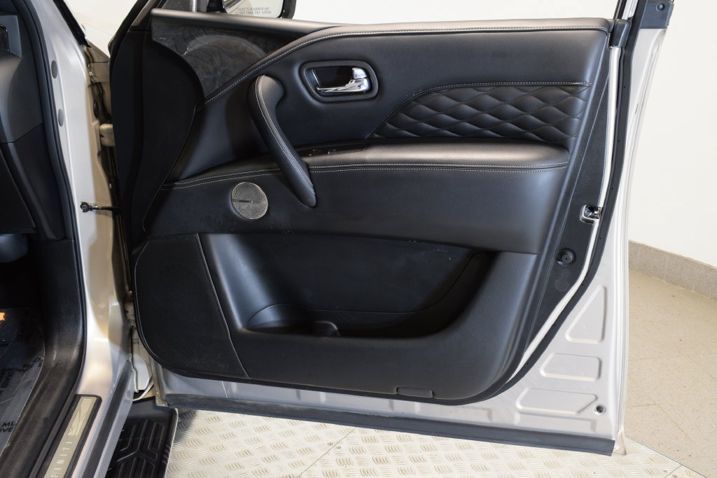 Used 2023 INFINITI QX80 Luxe AWD/4WD image 36